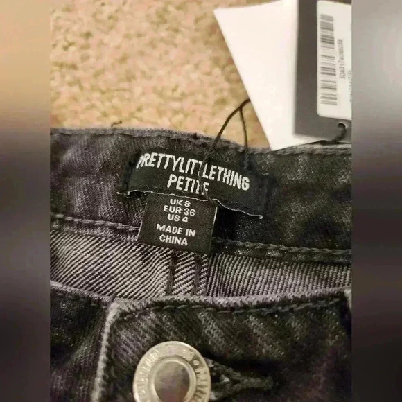 PrettyLittleThing Size 4 NWT Jeans Black 28" Waist Wide Leg Womens #F166 - Picture 2 of 5